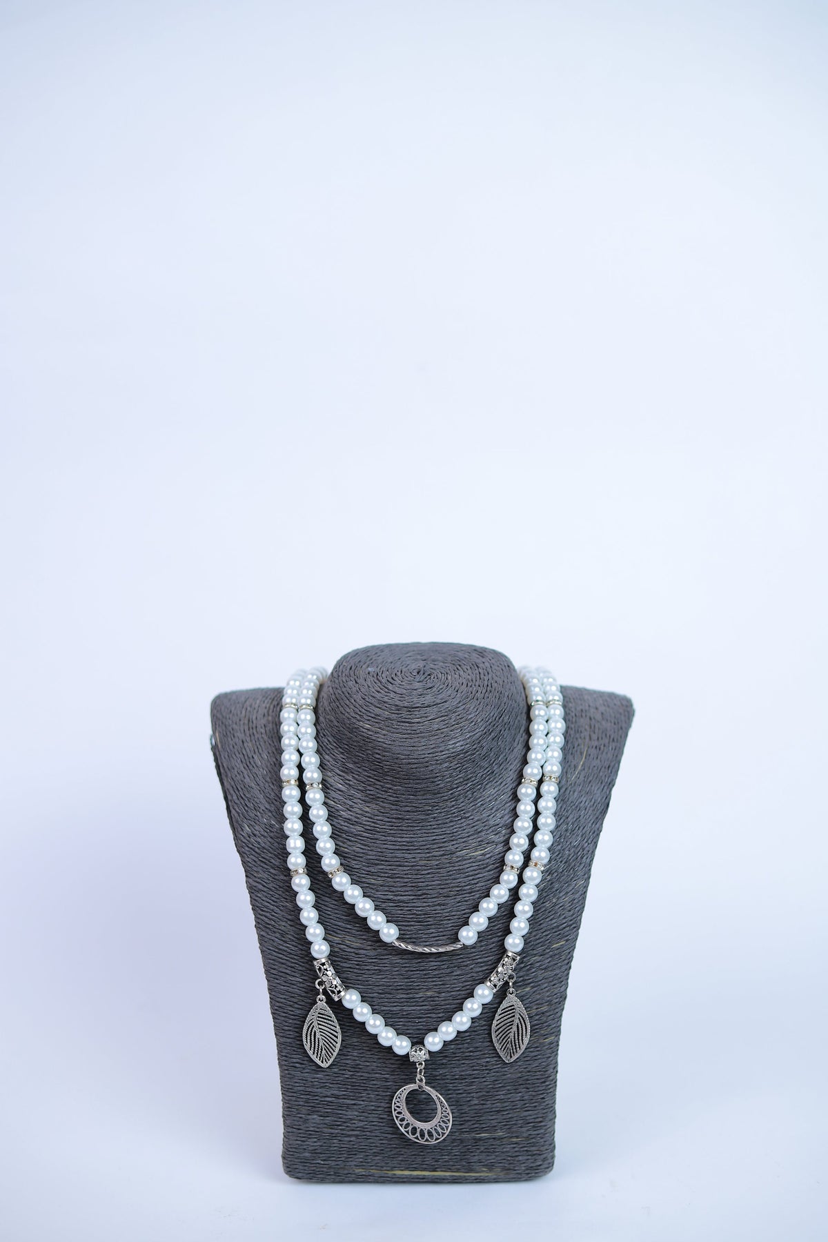 White Pearl Necklace