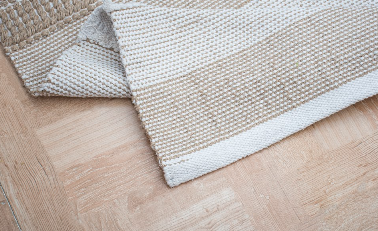 Earthline Kilim