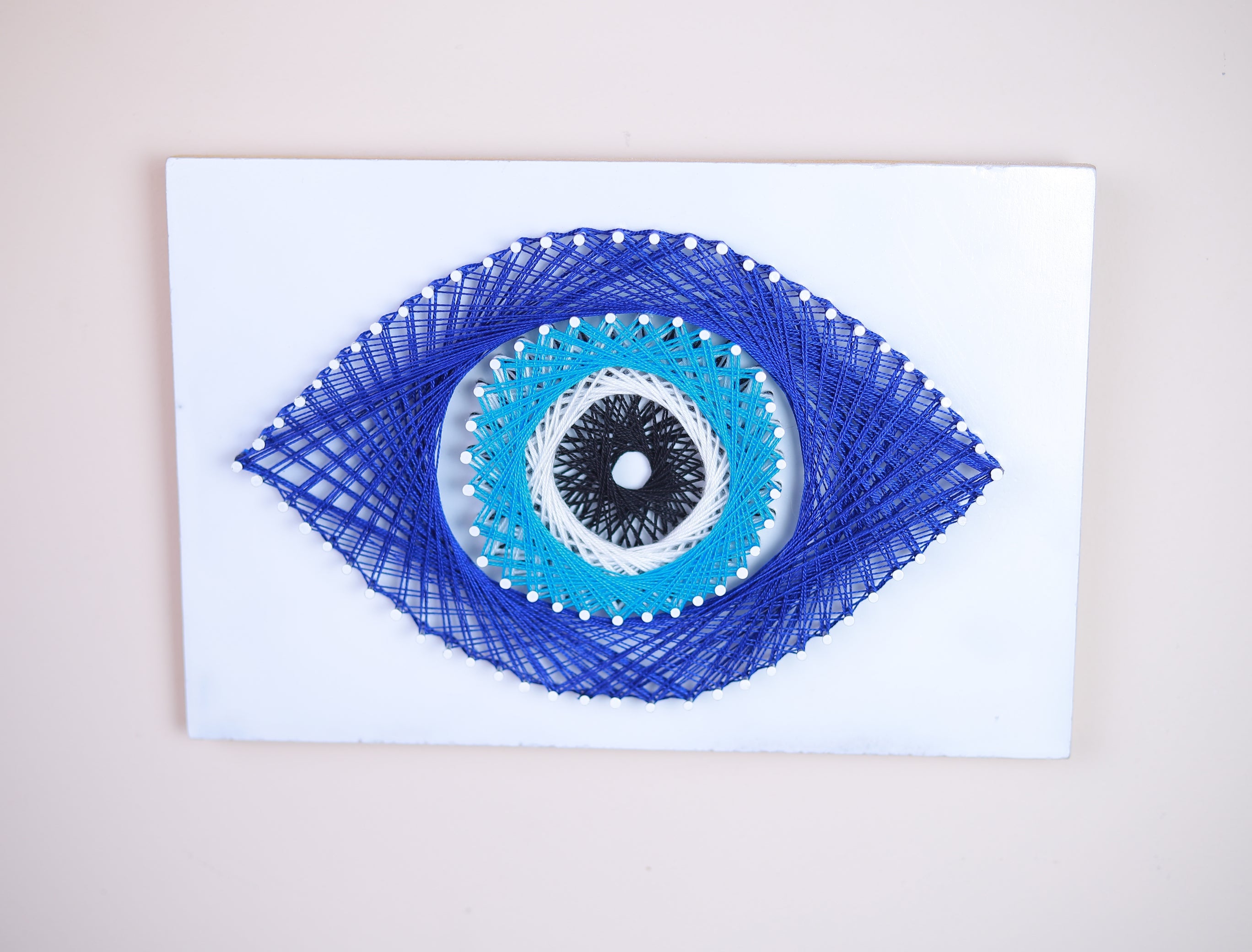 Blue Eye String Art – Fowa