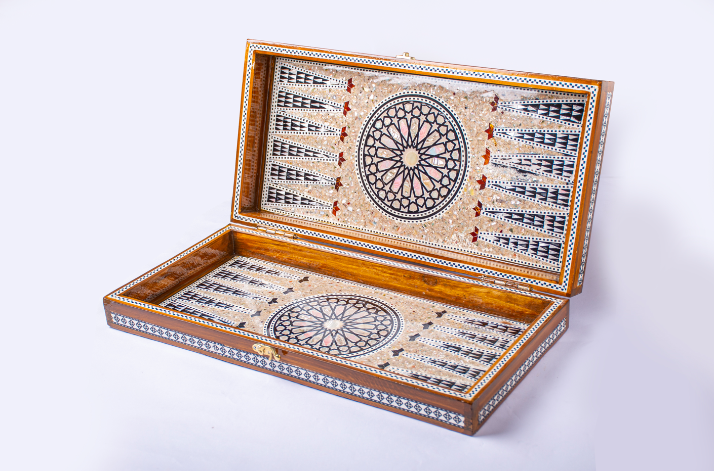 Handmade Wood/Seashell Backgammon